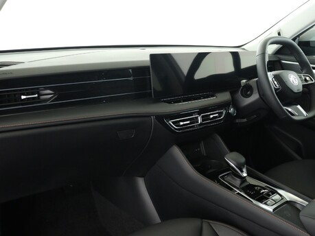 MG HS Hs 1.5 T-GDI PHEV Trophy 5dr Auto Hatchback 13