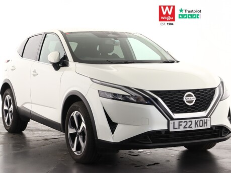 Nissan Qashqai 1.3 DiG-T MH N-Connecta 5dr Hatchback