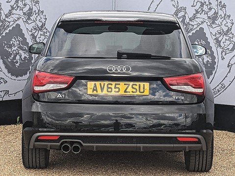 Audi A1 TFSI SPORT 8