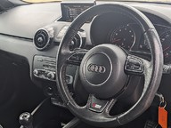 Audi A1 TFSI SPORT 13