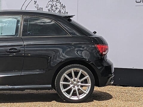 Audi A1 TFSI SPORT 6