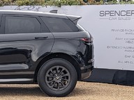 Land Rover Range Rover Evoque R-DYNAMIC MHEV 6