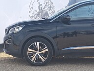 Peugeot 3008 PURETECH S/S ALLURE 5