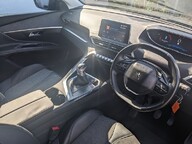 Peugeot 3008 PURETECH S/S ALLURE 12