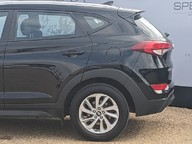 Hyundai TUCSON CRDI SE NAV BLUE DRIVE 6