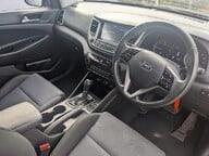 Hyundai TUCSON CRDI SE NAV BLUE DRIVE 12