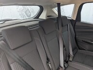 Ford C-Max ZETEC TDCI 11