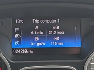 Ford C-Max ZETEC TDCI 28