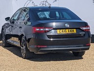 Skoda Superb LAURIN AND KLEMENT TDI DSG 5