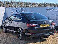 Skoda Superb LAURIN AND KLEMENT TDI DSG 7