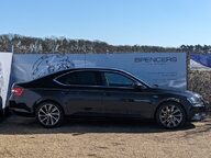 Skoda Superb LAURIN AND KLEMENT TDI DSG 10