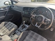 Volkswagen Golf GTD DSG 12