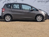 Honda Jazz I-VTEC ES 10