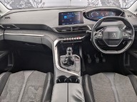 Peugeot 3008 BLUEHDI S/S ALLURE 17