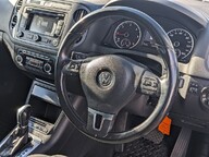 Volkswagen Tiguan SE TDI BLUEMOTION TECHNOLOGY 4MOTION DSG 20