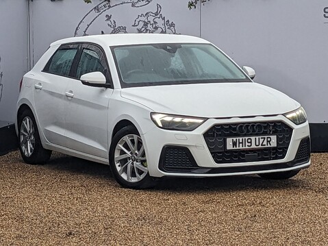 Audi A1 SPORTBACK TFSI SPORT 1