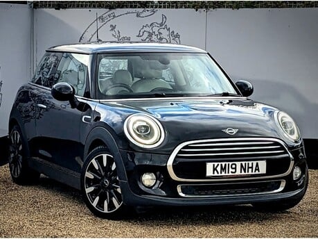 Mini Hatch COOPER EXCLUSIVE