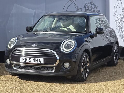 Mini Hatch COOPER EXCLUSIVE 3