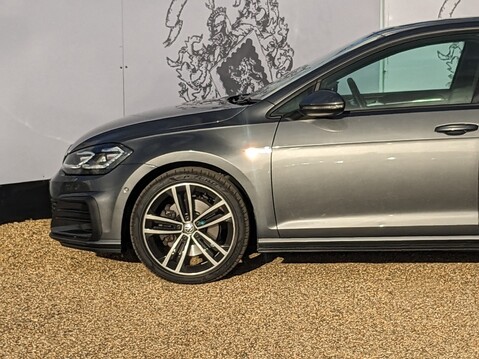 Volkswagen Golf GTD TDI 5