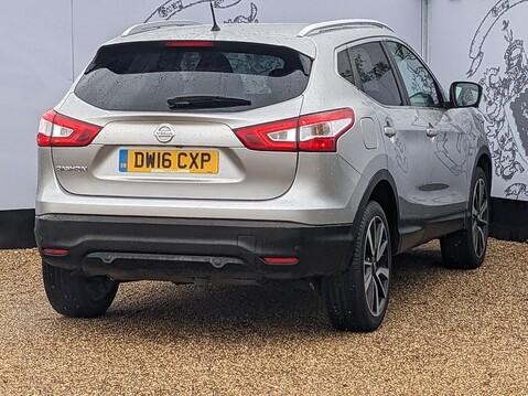 Nissan Qashqai TEKNA DIG-T 6