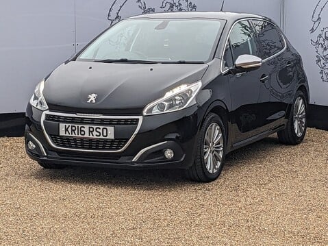 Peugeot 208 BLUE HDI ALLURE 3