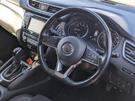 Nissan Qashqai DIG-T N-CONNECTA DCT 13