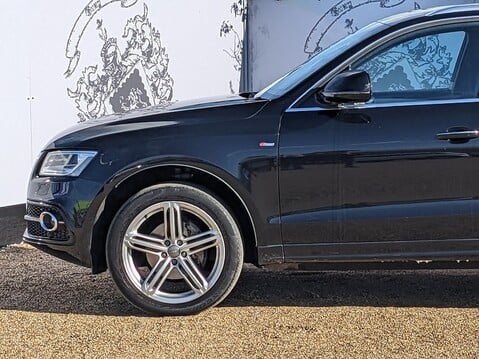 Audi Q5 TDI QUATTRO S LINE PLUS 5