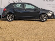 SEAT Ibiza TSI I-TECH 10