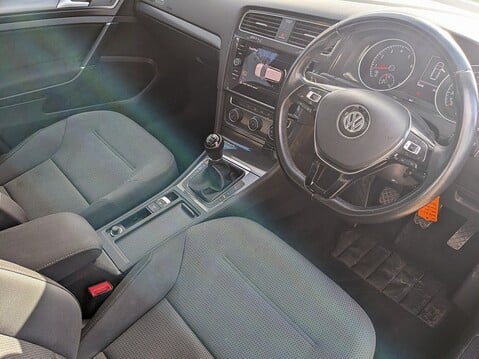 Volkswagen Golf SE NAVIGATION TSI BLUEMOTION TECHNOLOGY 13