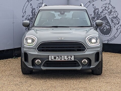 Mini Countryman COOPER CLASSIC