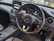 Mercedes-Benz GLA GLA 180 URBAN EDITION 20