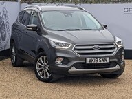 Ford Kuga TITANIUM EDITION TDCI 1