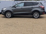 Ford Kuga TITANIUM EDITION TDCI 4