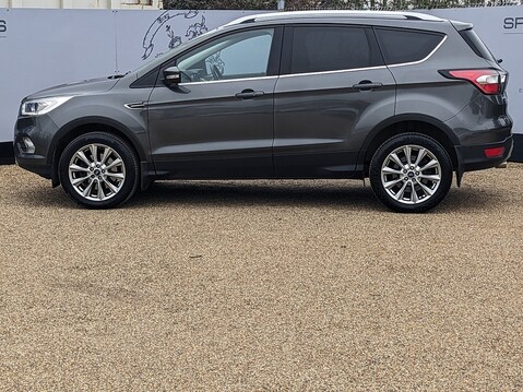 Ford Kuga TITANIUM EDITION TDCI 4