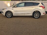 Ford Kuga VIGNALE TDCI 4