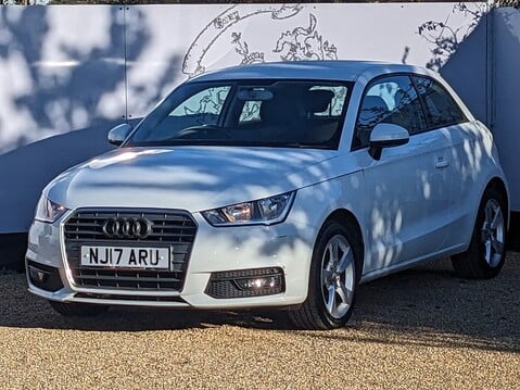 Audi A1 TFSI SPORT 3