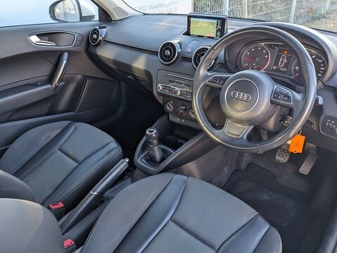 Audi A1 TFSI SPORT 13