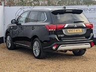 Mitsubishi Outlander PHEV DYNAMIC 7