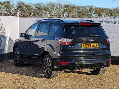 Ford Kuga ST-LINE TDCI 6