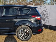 Ford Kuga ST-LINE TDCI 11