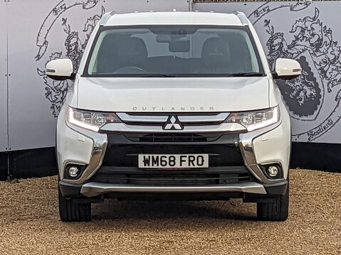 Mitsubishi Outlander DI-D 4