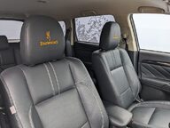 Mitsubishi Outlander DI-D 4 9