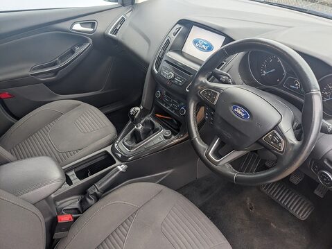 Ford Focus TITANIUM TDCI 12