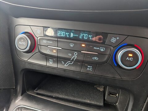 Ford Focus TITANIUM TDCI 27