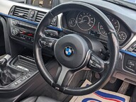 BMW 3 Series 320I XDRIVE M SPORT TOURING 19