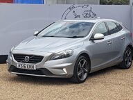Volvo V40 D2 R-DESIGN LUX NAV 3