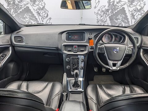 Volvo V40 D2 R-DESIGN LUX NAV 13