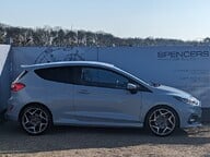 Ford Fiesta ST-2 10