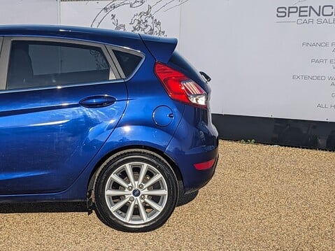 Ford Fiesta TITANIUM 6