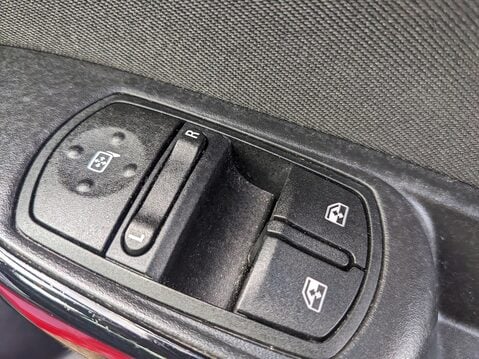 Vauxhall Corsa GRIFFIN S/S 25